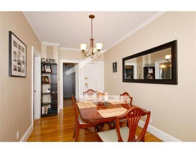 Building Photo - VERY NICE BRIGHTON TWO BED!!!