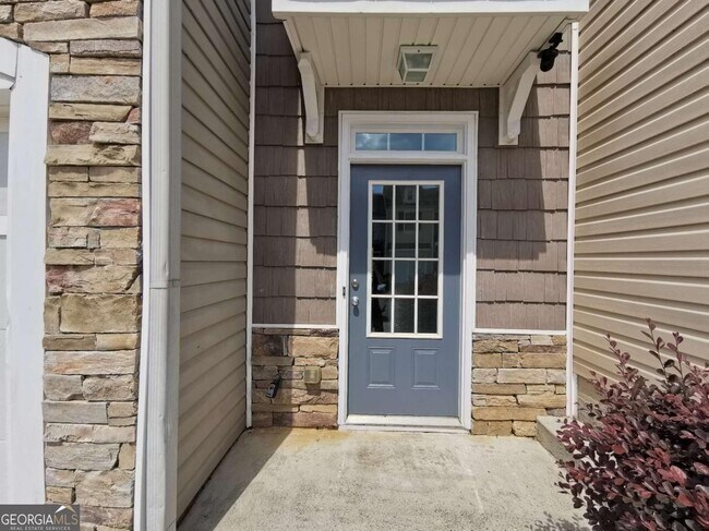 Building Photo - 2073 Executive Dr