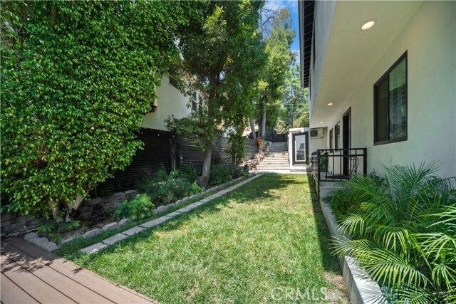 Foto del edificio - 5928 Weaver St