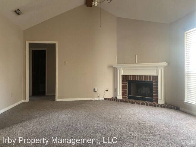 Building Photo - 765 Copperfield Dr E