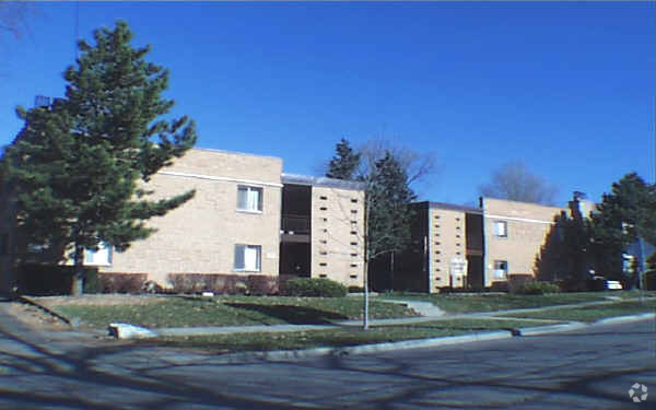 Foto principal - College Court Apartments