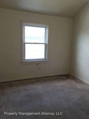 Building Photo - 304 Sunset Ave