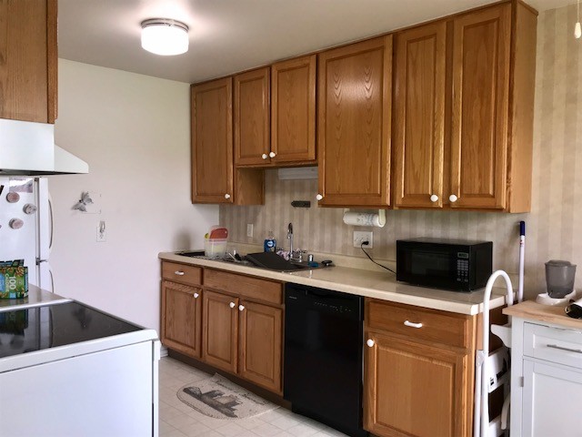 Building Photo - 4501 Leo Dr
