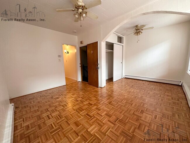 Foto del edificio - 184 Salem St