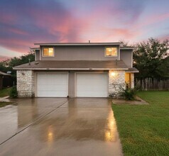 Building Photo - 1203 Westway Cir