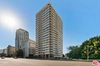 Building Photo - 10701 Wilshire Blvd