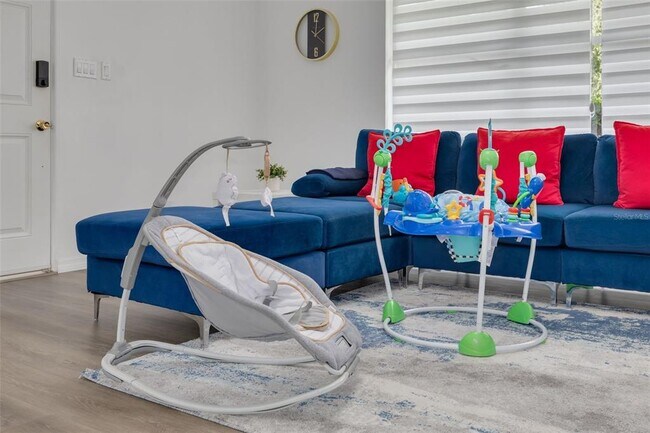 Foto del edificio - 1477 Pine Brook Dr