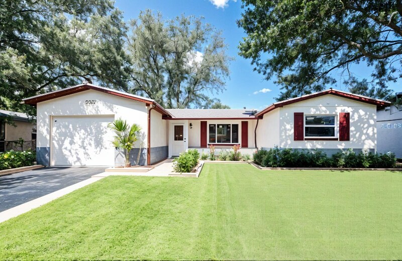 Foto principal - 9029 109th Ave