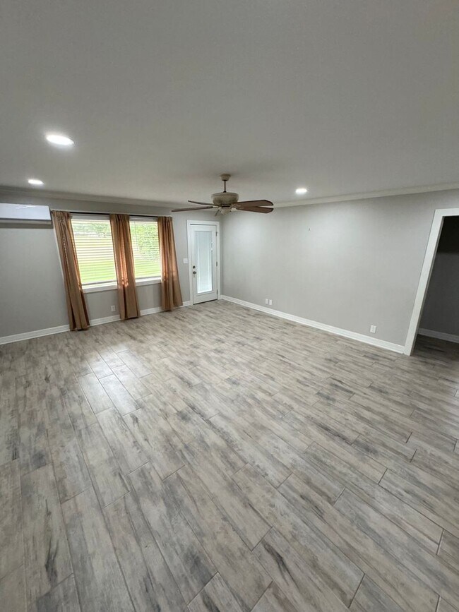 Foto del edificio - 3824 Greenway Pl