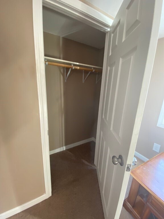 Building Photo - 15 River St