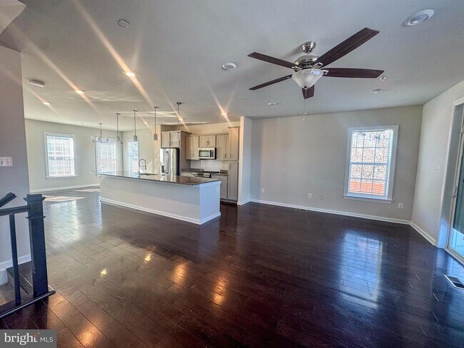 Foto del edificio - 7160 Brick Kiln Cir