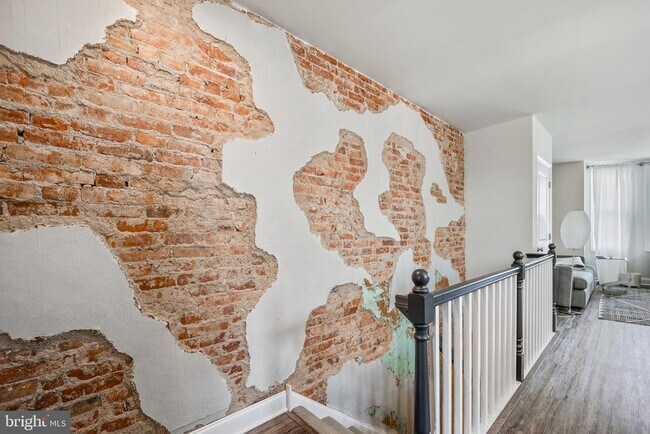 Foto del edificio - 306 E Front St