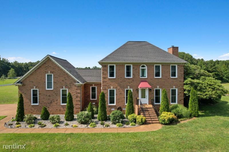 Primary Photo - 4 br, 3.5 bath House - 8560 Coopertown Rd