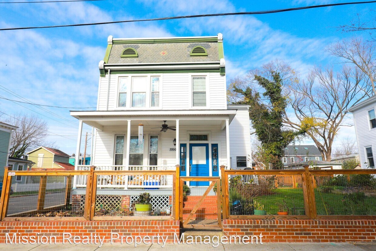 Primary Photo - 4 br, 2.5 bath House - 1100 N 36th St.