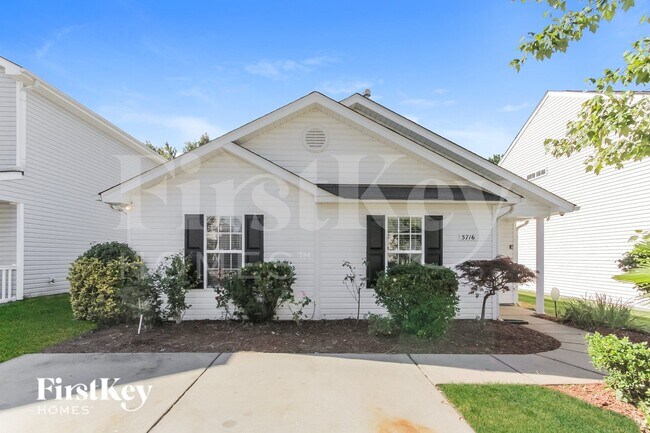 Foto del edificio - 5716 Henderson Oaks Dr