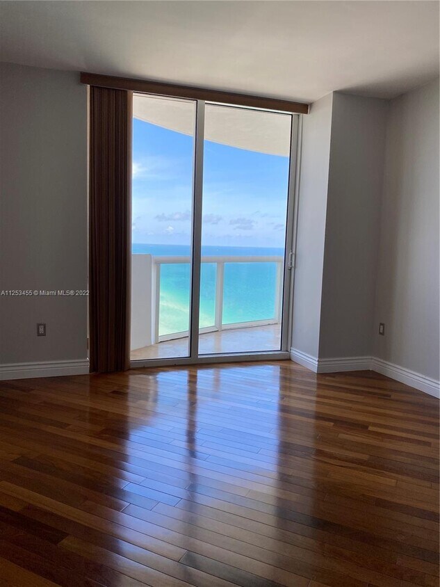 6365 Collins Ave Unit 3911, Miami Beach, FL 33141 Condo for Rent in Miami Beach, FL