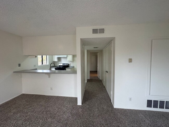 Foto del edificio - Quaint beach apartment!