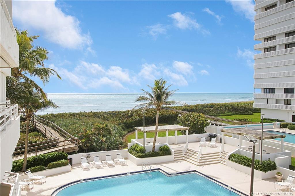 Foto principal - 9950 S Ocean Dr