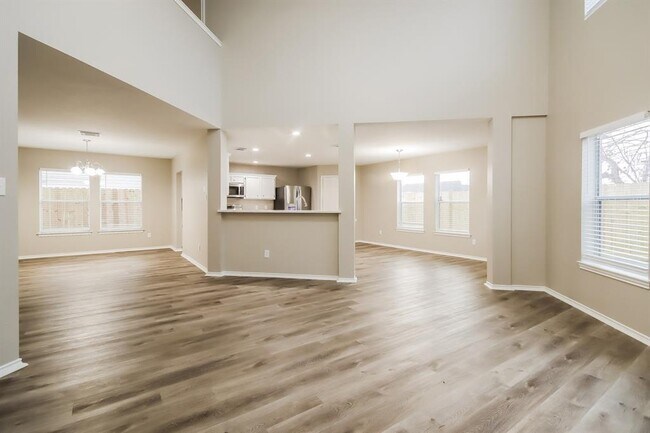 Building Photo - 12807 Magenta Oaks