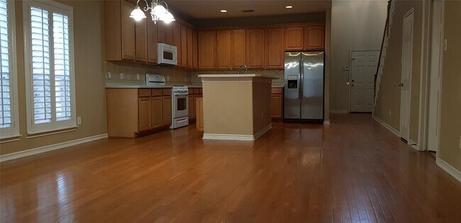 Foto del edificio - 4109 Carmel Mountain Dr