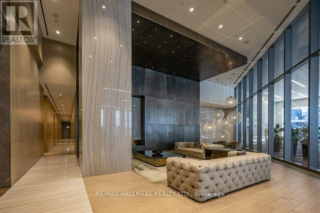 Building Photo - 88 Harbour St