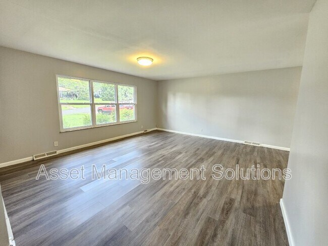 Foto del edificio - 4110 Northern Aire Dr