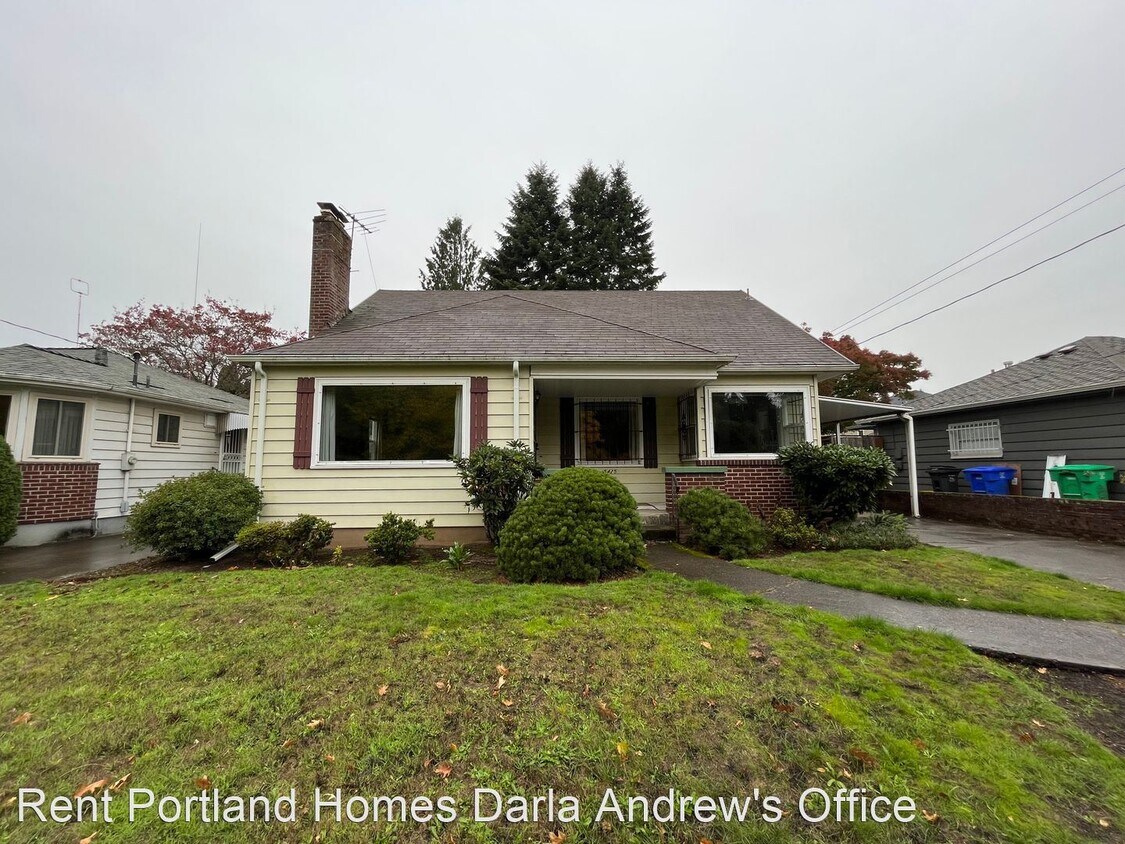 Primary Photo - 3 br, 1 bath House - 5425 SE 47th Ave