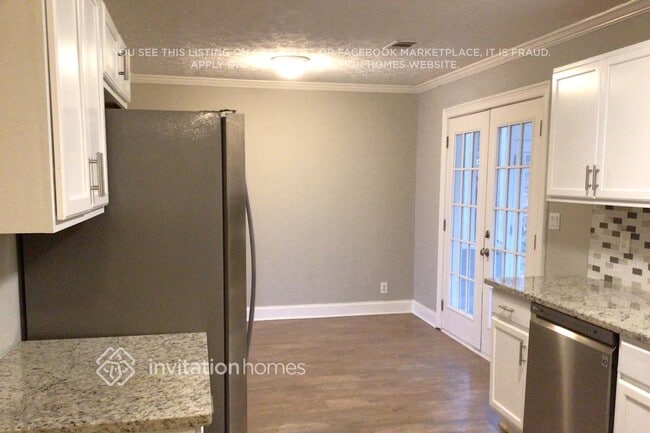 Building Photo - 2909 Sentinel Cir