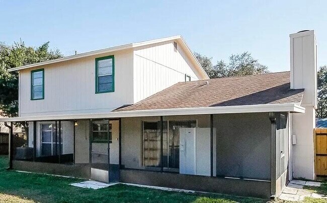 Building Photo - 522 Oak Creek Dr