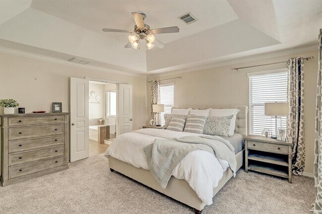Foto del edificio - 2604 Enclave At Shady Acres Ct