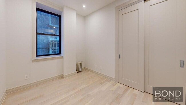 Foto del edificio - 250 W 91st St