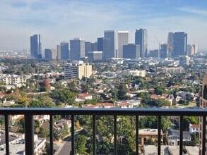 Building Photo - 10501 Wilshire Blvd