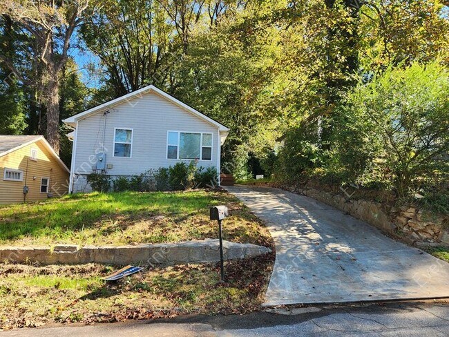 Foto del edificio - 1625 Orlando St SW