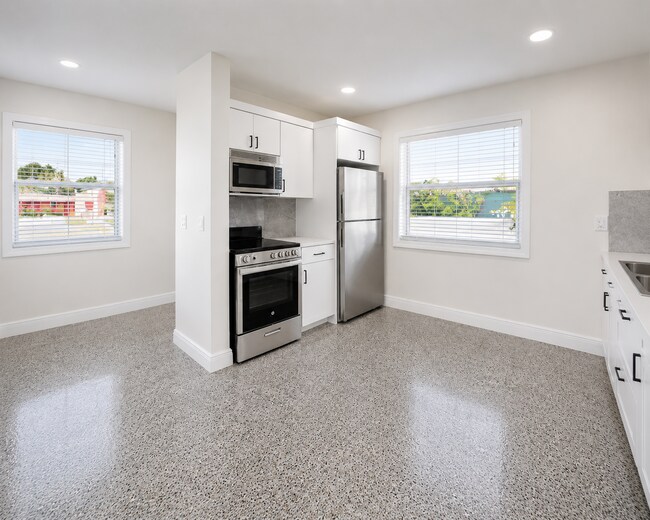 Foto del edificio - 3808 Broadway