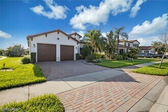 Building Photo - 5114 Genoa St