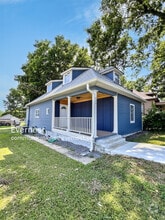 Building Photo - 2301 Seifried St