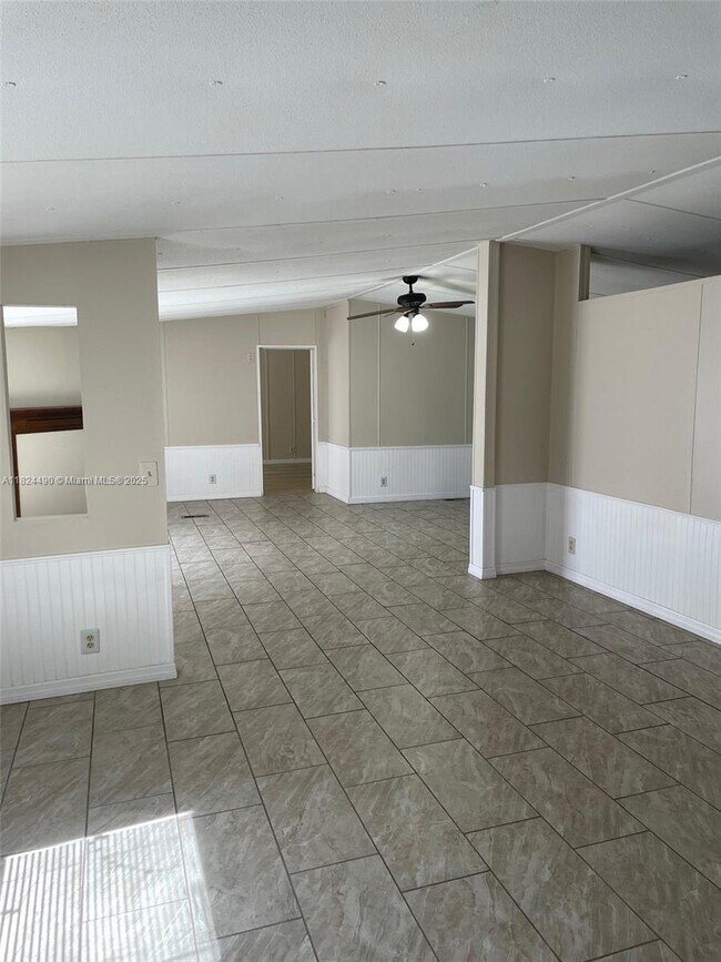 Foto del edificio - 8638 Gibson Oaks Dr