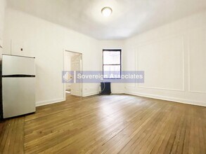 Building Photo - 45 Tiemann Pl