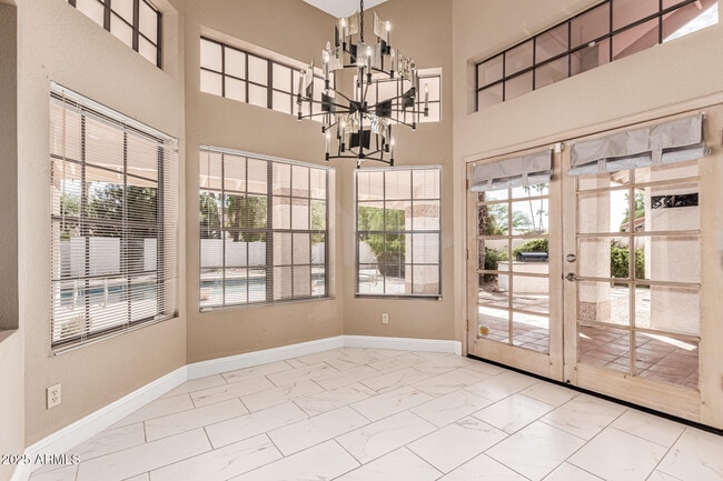 Building Photo - 9665 E Cochise Dr