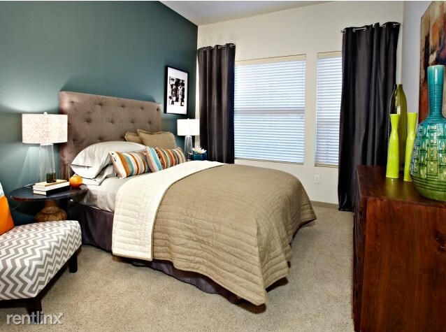 Foto del edificio - 1 br, 1 bath Flat - 2500 N Haskell Ave