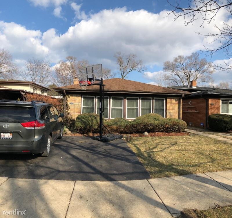 Primary Photo - 3 br, 3 bath House - 524 Lawler Ave