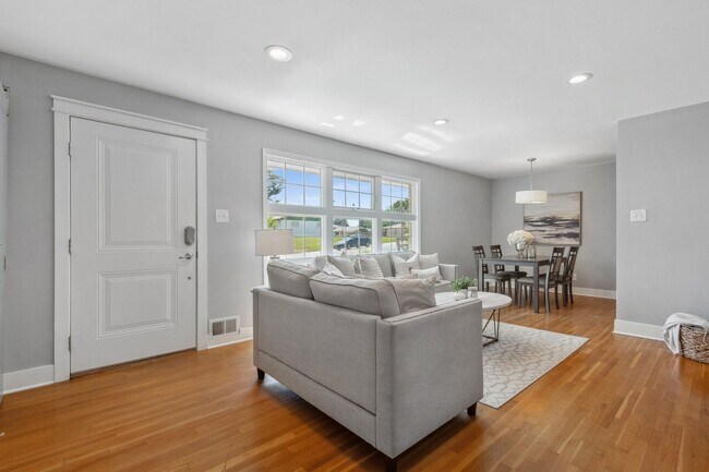 Foto del edificio - Ranch Style / 5 bedroom / Harvey Park
