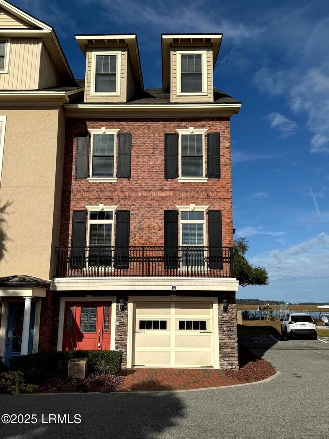 Building Photo - 54 Battery Crk Clb Dr