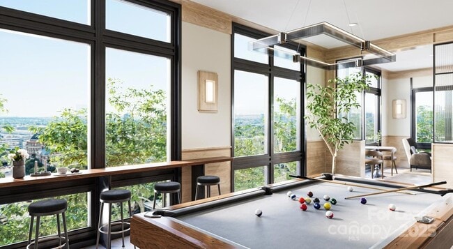 Building Photo - 255 W Bland St