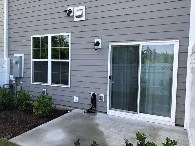 Foto del edificio - 723 Crimson Sage Ln