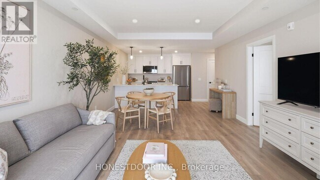 Photo du bâtiment - 92 Eastridge Rd