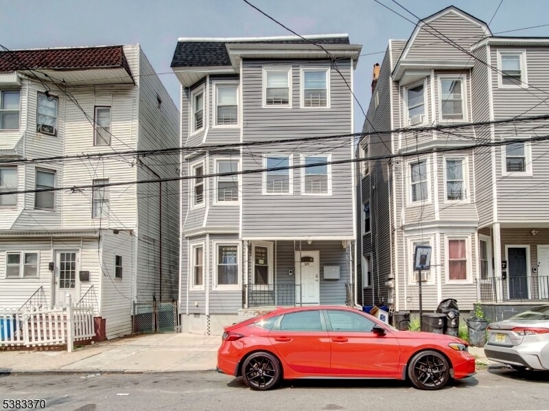 Foto principal - 329 S 19th St