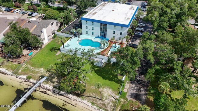 Foto del edificio - 316 Cherry St