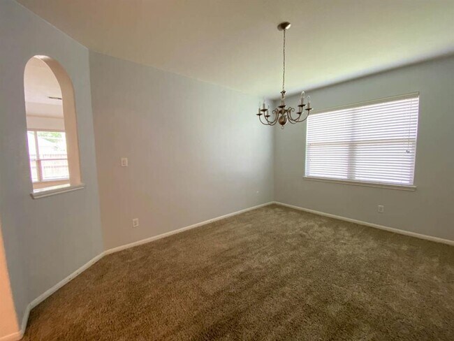 Foto del edificio - 20342 Little Wing Dr