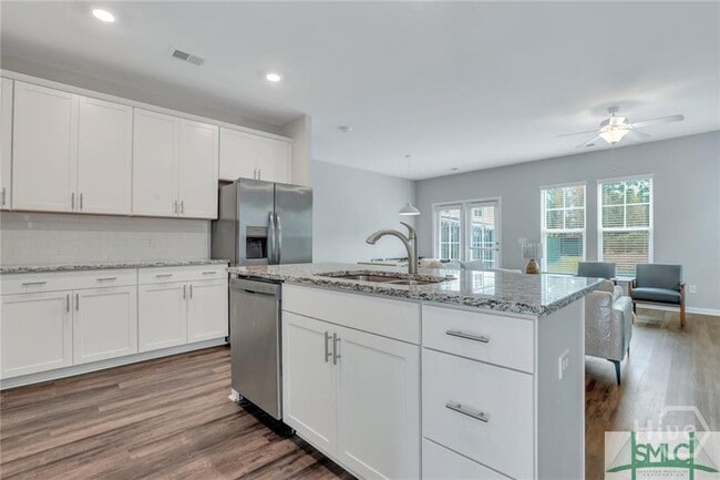 Building Photo - 116 Ainsdale Dr